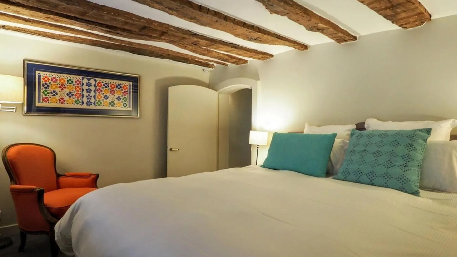 Moliere Chicsuites