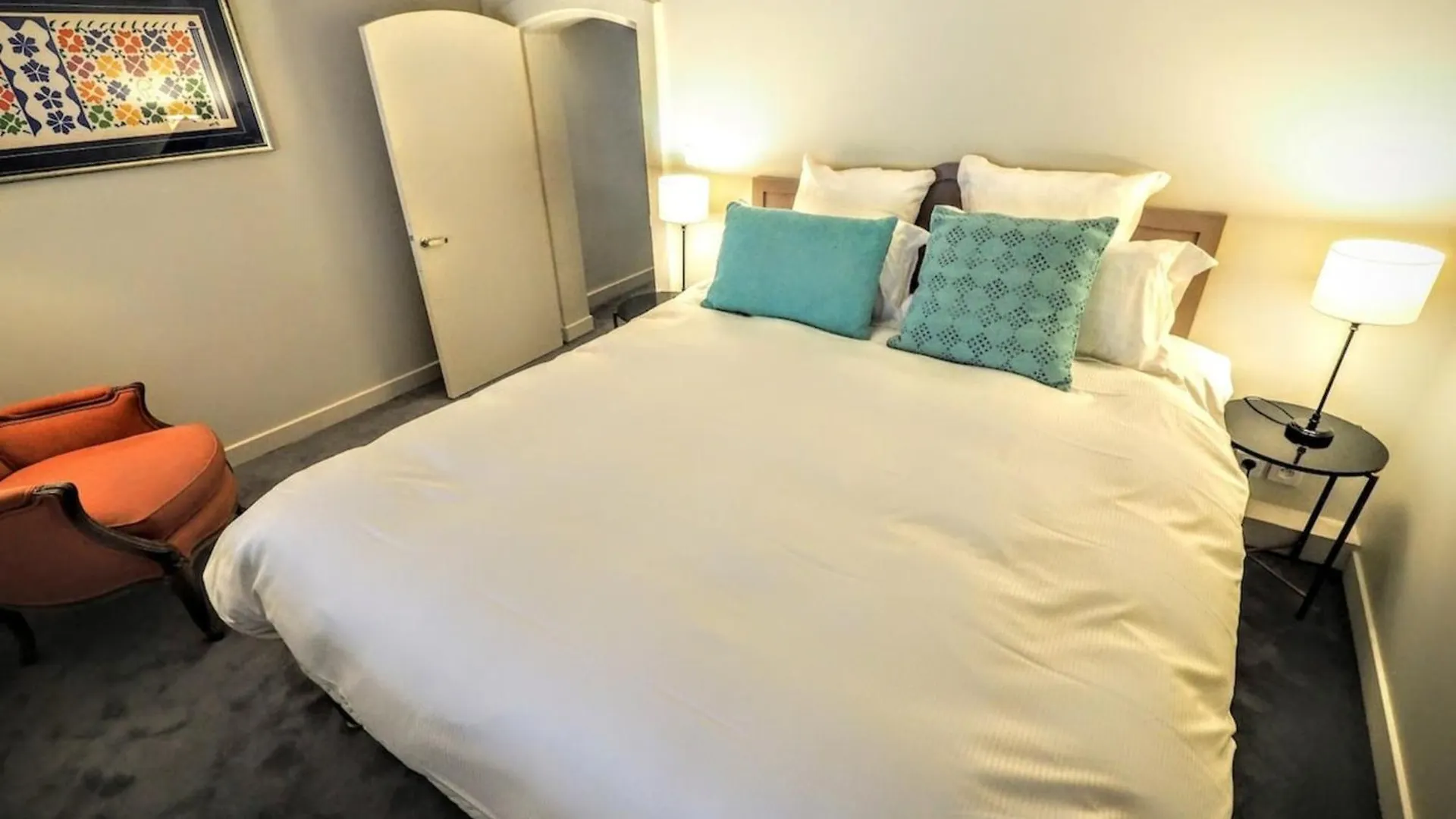 Moliere Chicsuites Apartment *