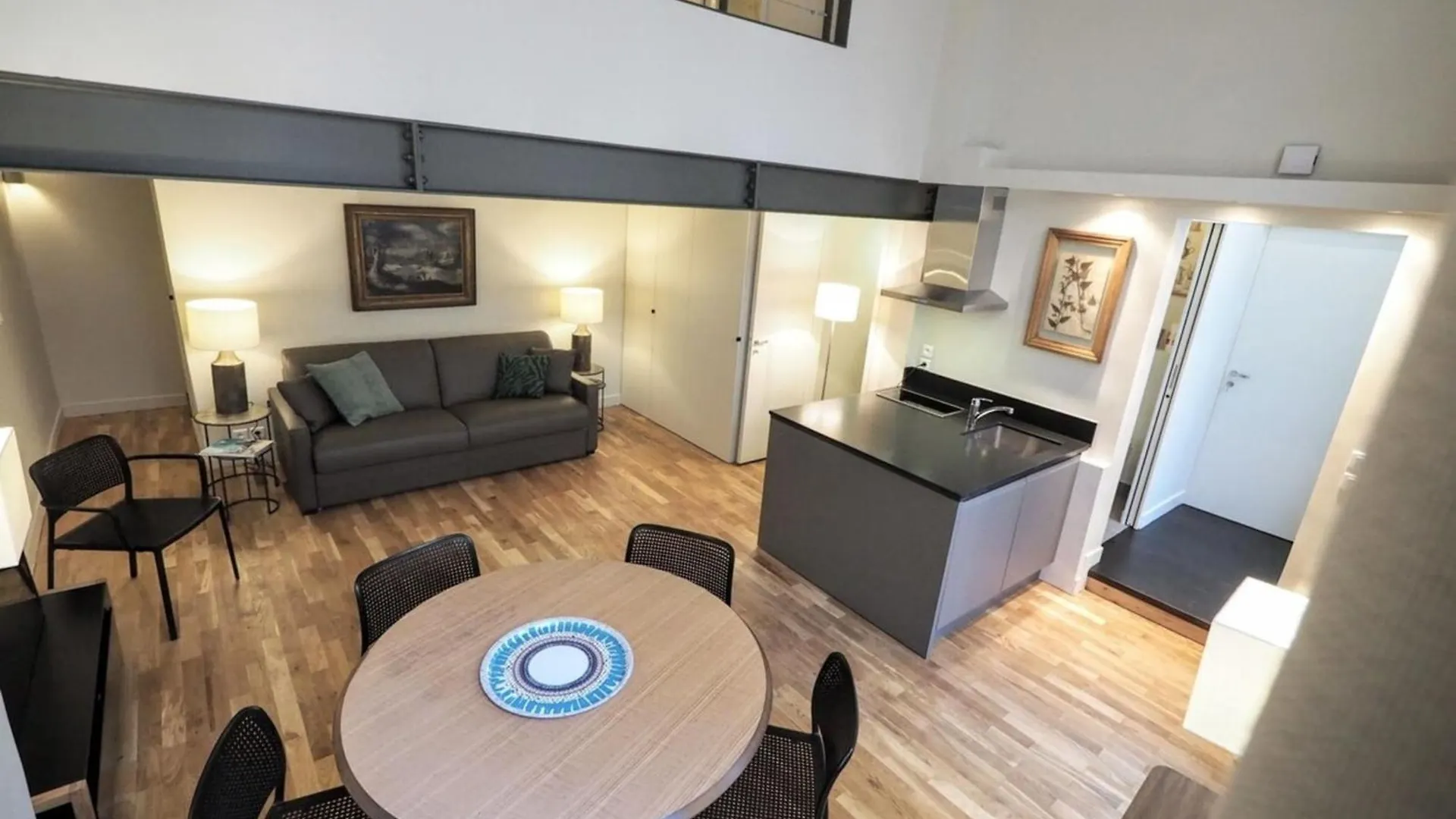 Moliere Chicsuites Paris